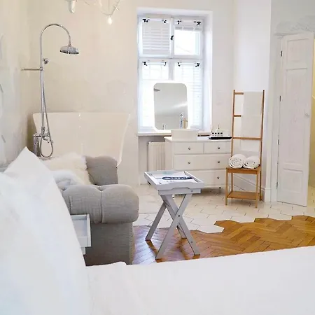 Apartmanhotel Ambasada