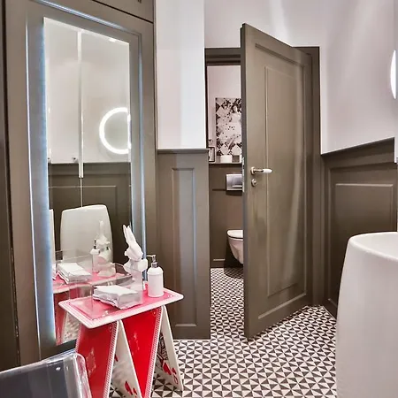 Ambasada Aparthotel *